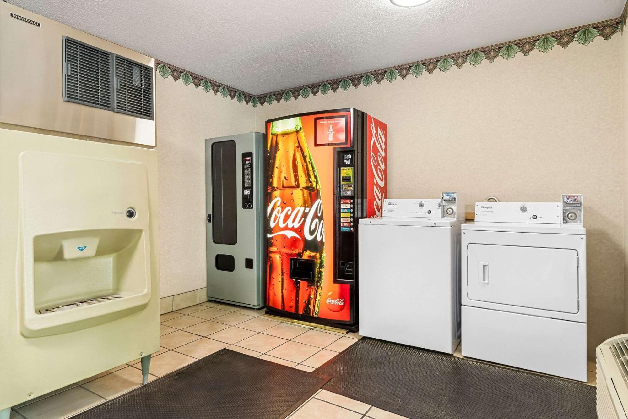 Econo Lodge Russellville Zewnętrze zdjęcie