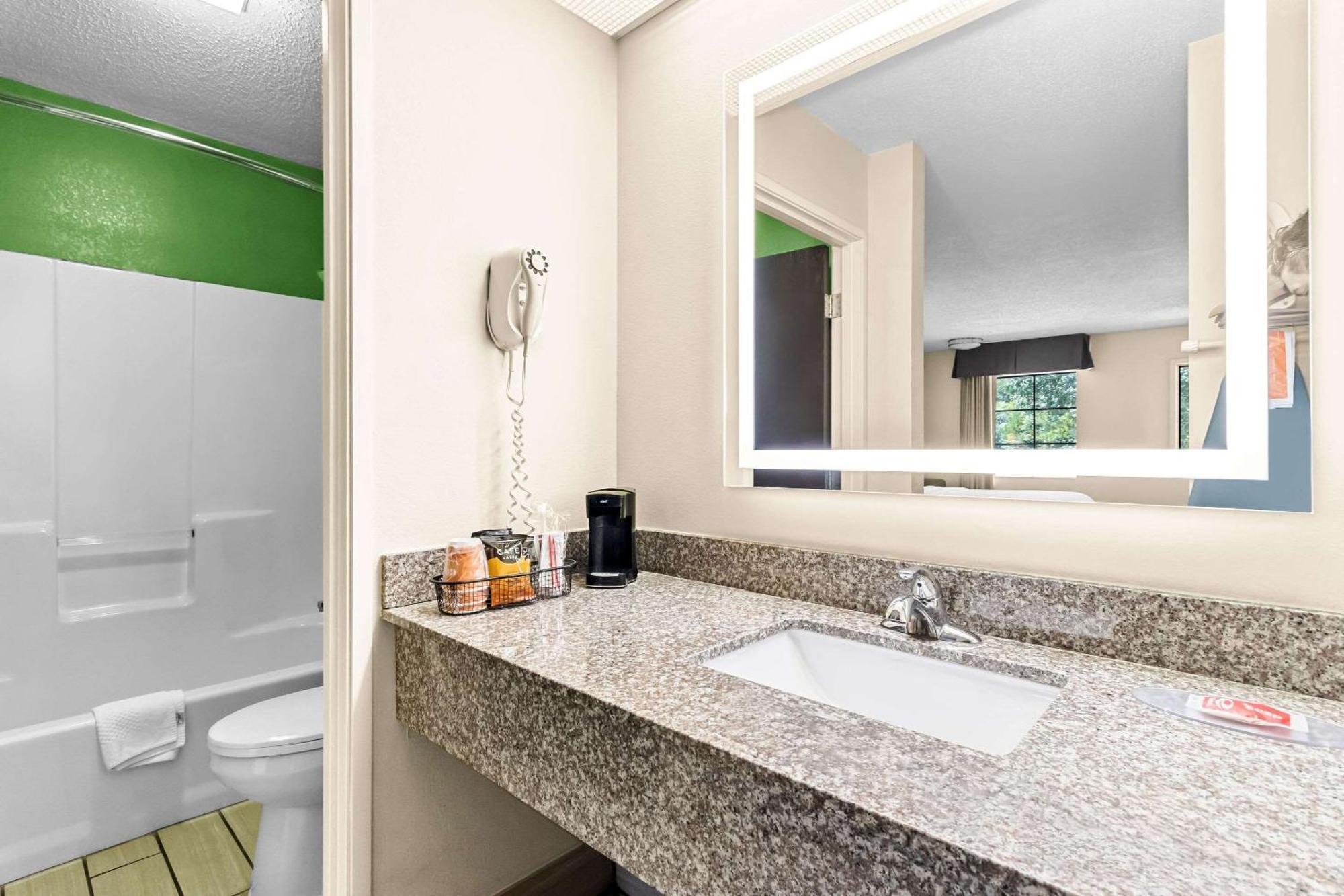 Econo Lodge Russellville Zewnętrze zdjęcie