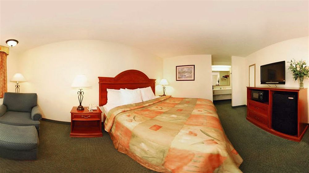 Econo Lodge Russellville Zewnętrze zdjęcie
